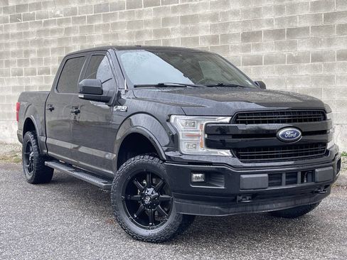 Used 2018 Ford F150 Lariat w/ Equipment Group 502A Luxury image 3