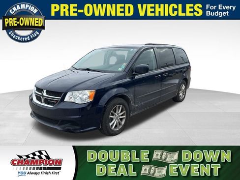 Used 2014 Dodge Grand Caravan SXT image 1