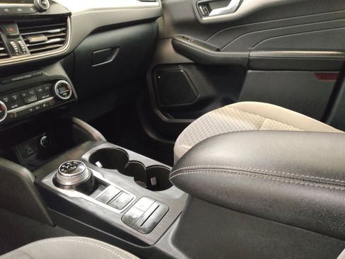 Used 2021 Ford Escape SE w/ Convenience Package AWD/4WD image 26
