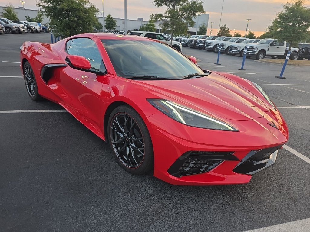 Used 2023 Chevrolet Corvette Stingray Coupe RWD image 4