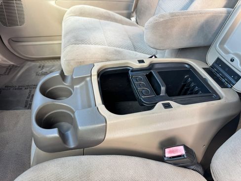 Used 2002 Ford F350 XLT image 22