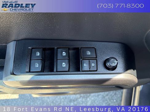 Used 2023 Toyota Tacoma TRD Off-Road AWD/4WD image 14