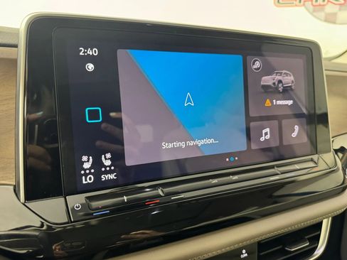 Used 2025 Volkswagen Atlas SE w/ Panoramic Sunroof Package image 21