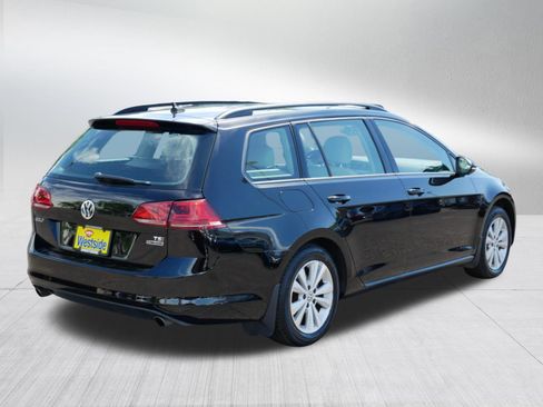 Used 2017 Volkswagen Golf S AWD/4WD image 7