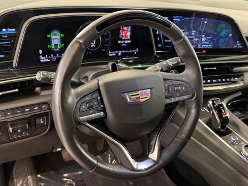 Certified 2024 Cadillac Escalade ESV Sport w/ Touring Package AWD/4WD image 4