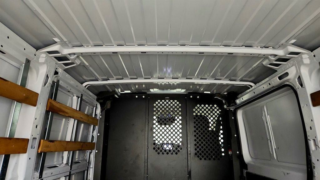 Used 2025 RAM ProMaster 2500 w/ U-Haul Equipment Group FWD image 22