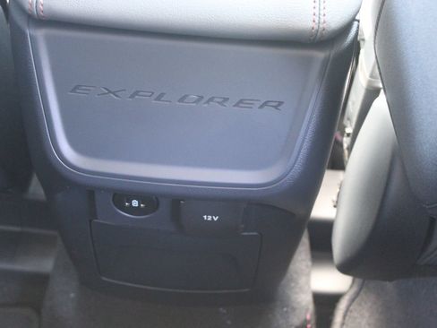 New 2026 Ford Explorer Active AWD/4WD image 16