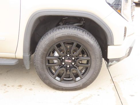 Used 2022 GMC Sierra 1500 Elevation AWD/4WD image 9