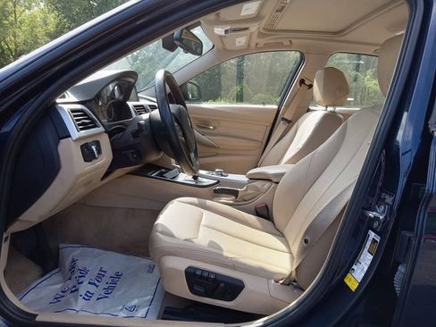 Used 2012 BMW 328i Sedan RWD image 18