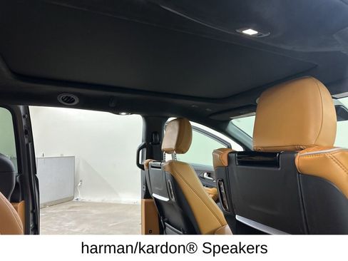 Used 2023 Chrysler Pacifica Pinnacle w/ Trailer Tow Group image 22