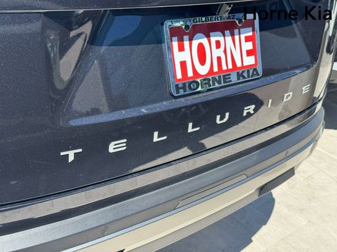 New 2027 Kia Telluride LX FWD image 9