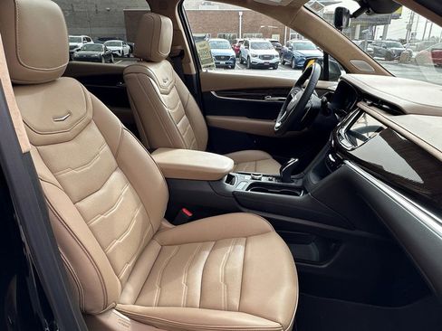 New 2025 Cadillac XT6 Sport w/ Platinum Package image 16