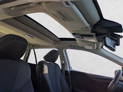 Used 2024 Subaru Outback Premium image 21