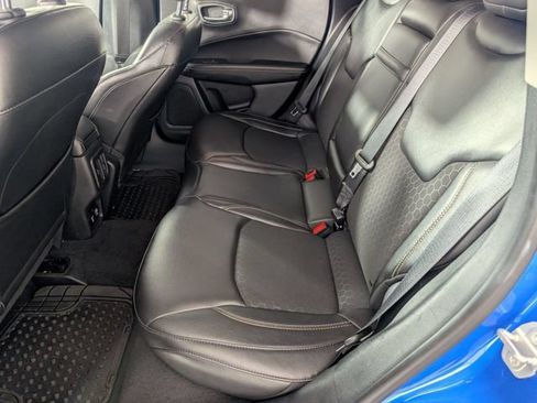 Used 2018 Jeep Compass Latitude w/ Popular Equipment Group AWD/4WD image 26