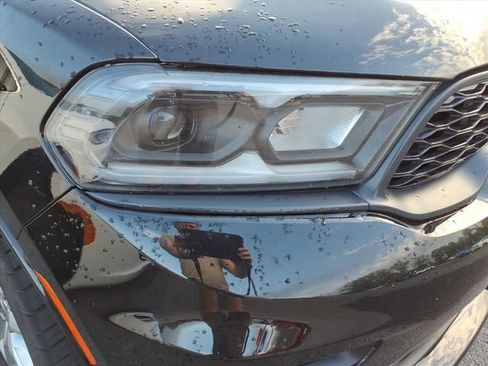 Used 2024 Dodge Durango GT image 3