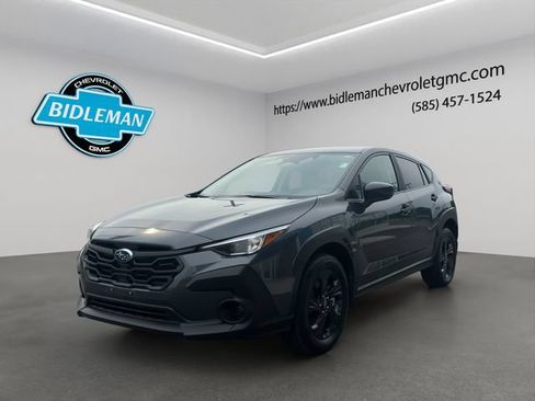 Used 2025 Subaru Crosstrek 2.0i AWD/4WD image 3