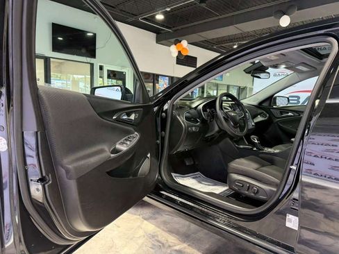 Used 2024 Chevrolet Malibu LT FWD image 25