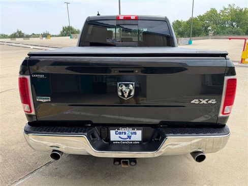 Used 2018 RAM 1500 Laramie AWD/4WD image 5