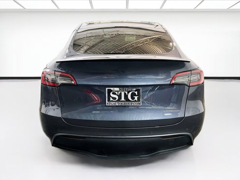 Used 2022 Tesla Model Y Performance AWD/4WD image 5