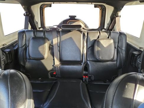 Used 2021 Jeep Wrangler Unlimited Rubicon 4xe w/ Cold Weather Group image 34