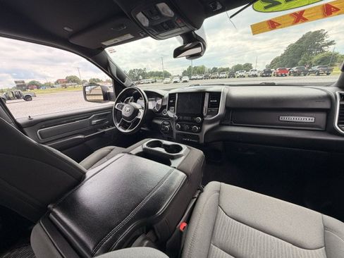Used 2022 RAM 1500 Big Horn AWD/4WD image 7