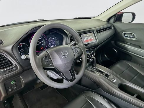 Certified 2017 Honda HR-V EX image 10