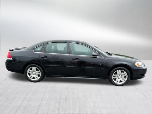Used 2012 Chevrolet Impala LT w/ LT Sunroof Package FWD image 4