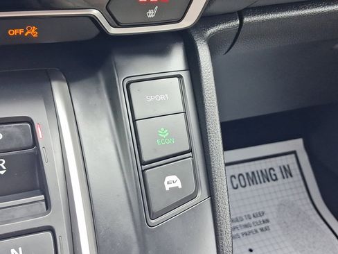 Used 2021 Honda CR-V EX-L image 18