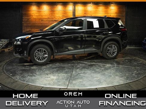 Used 2023 Nissan Rogue S AWD/4WD image 1
