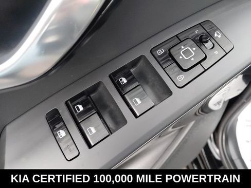 Certified 2025 Kia Niro EX Touring FWD image 20