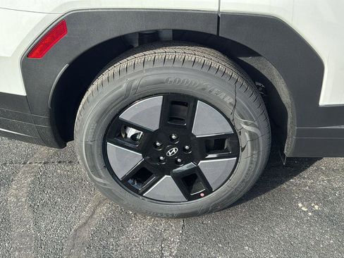 New 2026 Hyundai Santa Fe SE image 4