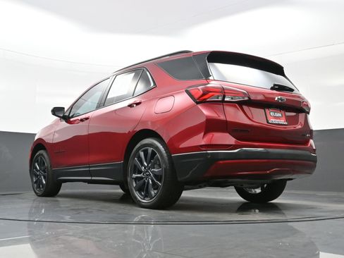 Used 2023 Chevrolet Equinox RS image 40