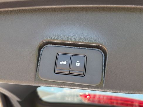 New 2026 Nissan Rogue SV w/ Cold Weather Package FWD image 33