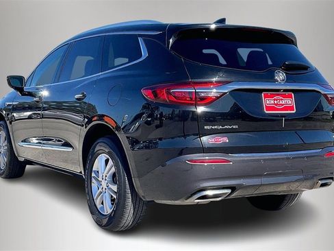 Used 2020 Buick Enclave Essence image 4
