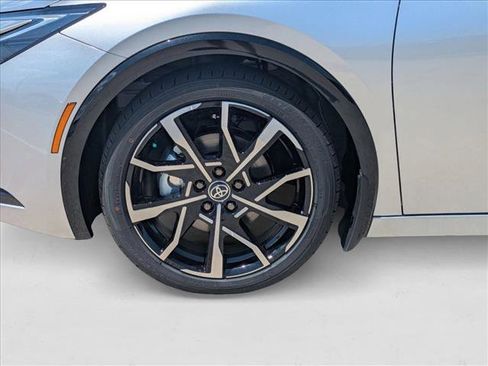 New 2026 Toyota Prius Plug-In Hybrid image 10