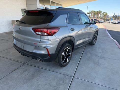 Used 2023 Chevrolet TrailBlazer RS image 3