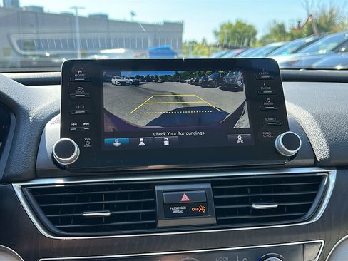 Used 2021 Honda Accord EX image 21