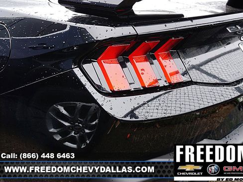 Used 2024 Ford Mustang GT Premium RWD image 8