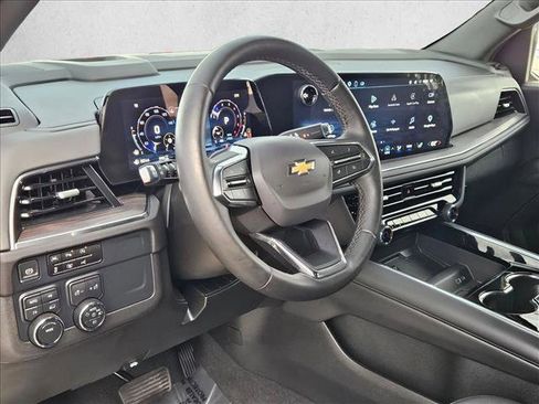 Used 2025 Chevrolet Tahoe LT w/ Comfort Package image 10