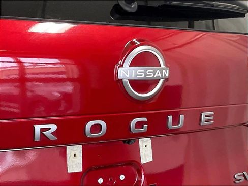 Certified 2024 Nissan Rogue SV w/ SV Premium Package image 29