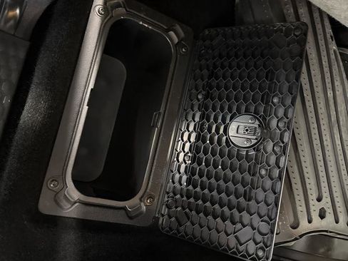 Used 2016 RAM 1500 Express w/ Black Ram 1500 Express Group image 33