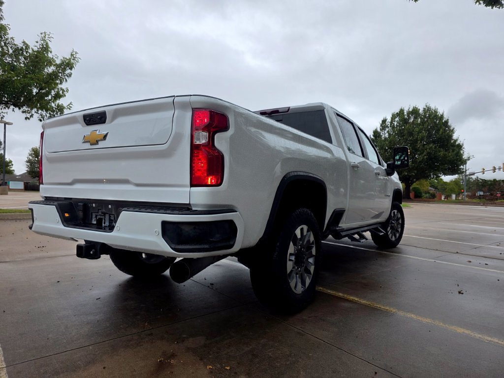 Used 2024 Chevrolet Silverado 3500 LT w/ Texas Edition AWD/4WD image 16