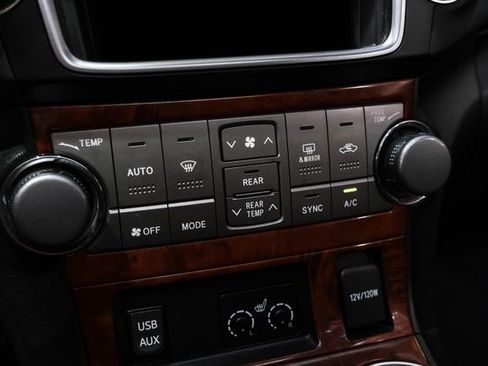 Used 2013 Toyota Highlander Limited image 33