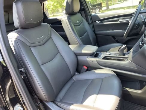 Used 2025 Cadillac XT5 Premium Luxury AWD/4WD image 14