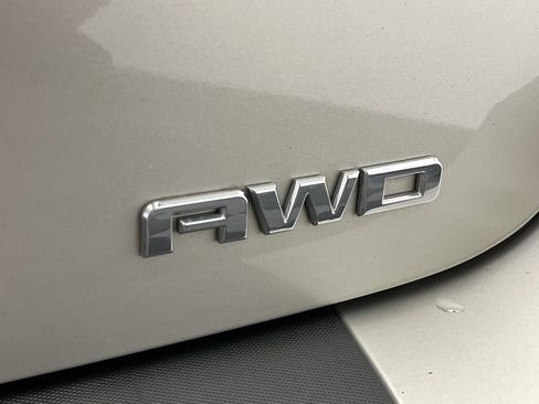Used 2014 GMC Terrain SLE AWD/4WD image 27