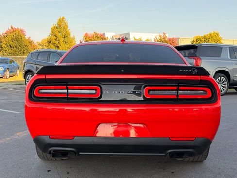 Used 2022 Dodge Challenger SRT Hellcat w/ Plus Package RWD image 18