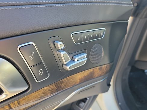 Used 2014 Mercedes-Benz SL 550 SL 550 w/ Sport Wheel Package image 10