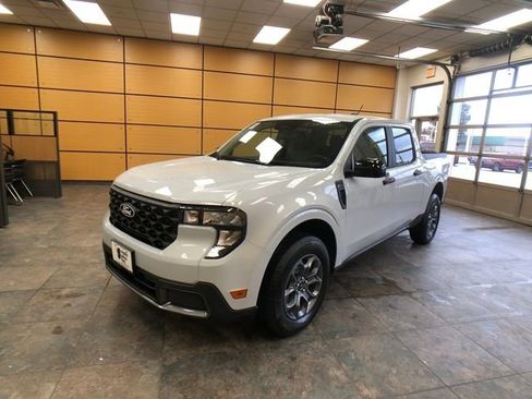 New 2025 Ford Maverick XLT w/ XLT Luxury Package image 3