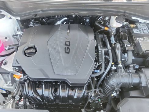Used 2025 Kia Sportage SX FWD image 31