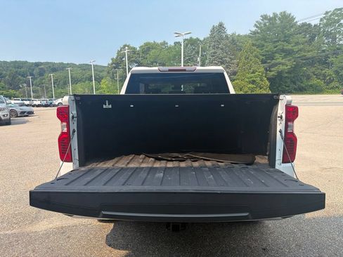 Certified 2023 Chevrolet Silverado 1500 LT AWD/4WD image 16